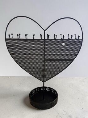 🫶🏻 Heart-Shaped Jewelry Organizer Stand - Black